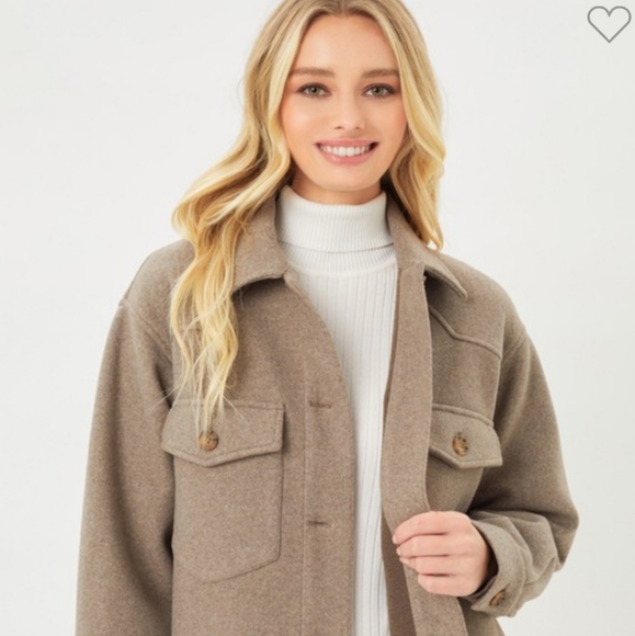 JQ Fleece Oversized Shacket - Picture 2 of 4